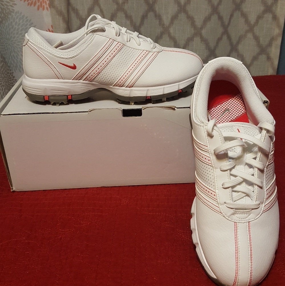 Womens Nike Delight Golf Shoes Sneakers Size 8